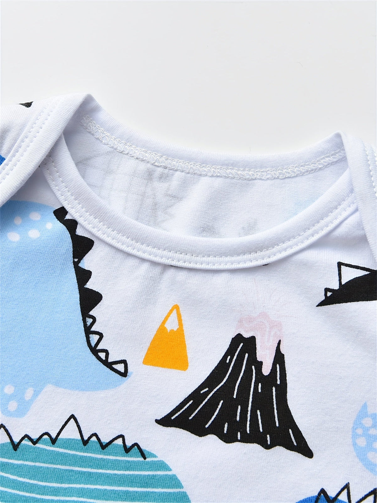 Baby Boys' Elephant Bodysuit, Pants and Hat Set in Blue and White with a Mama's Little Peanut Graphic