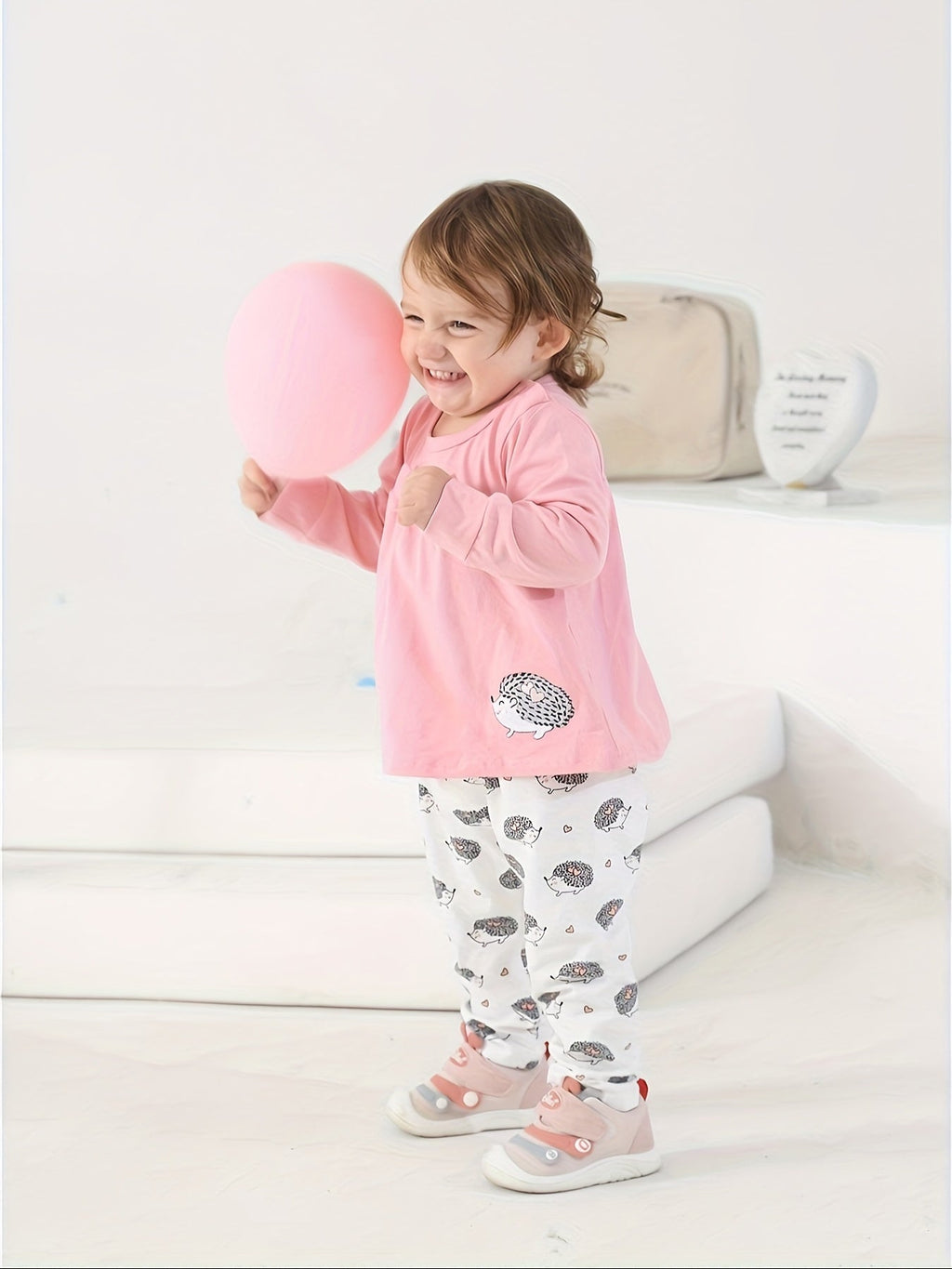 Baby Girls' Two Piece Cartoon Top and Pants Set with Long Sleeves and Coordinated Prints for Daily Wear