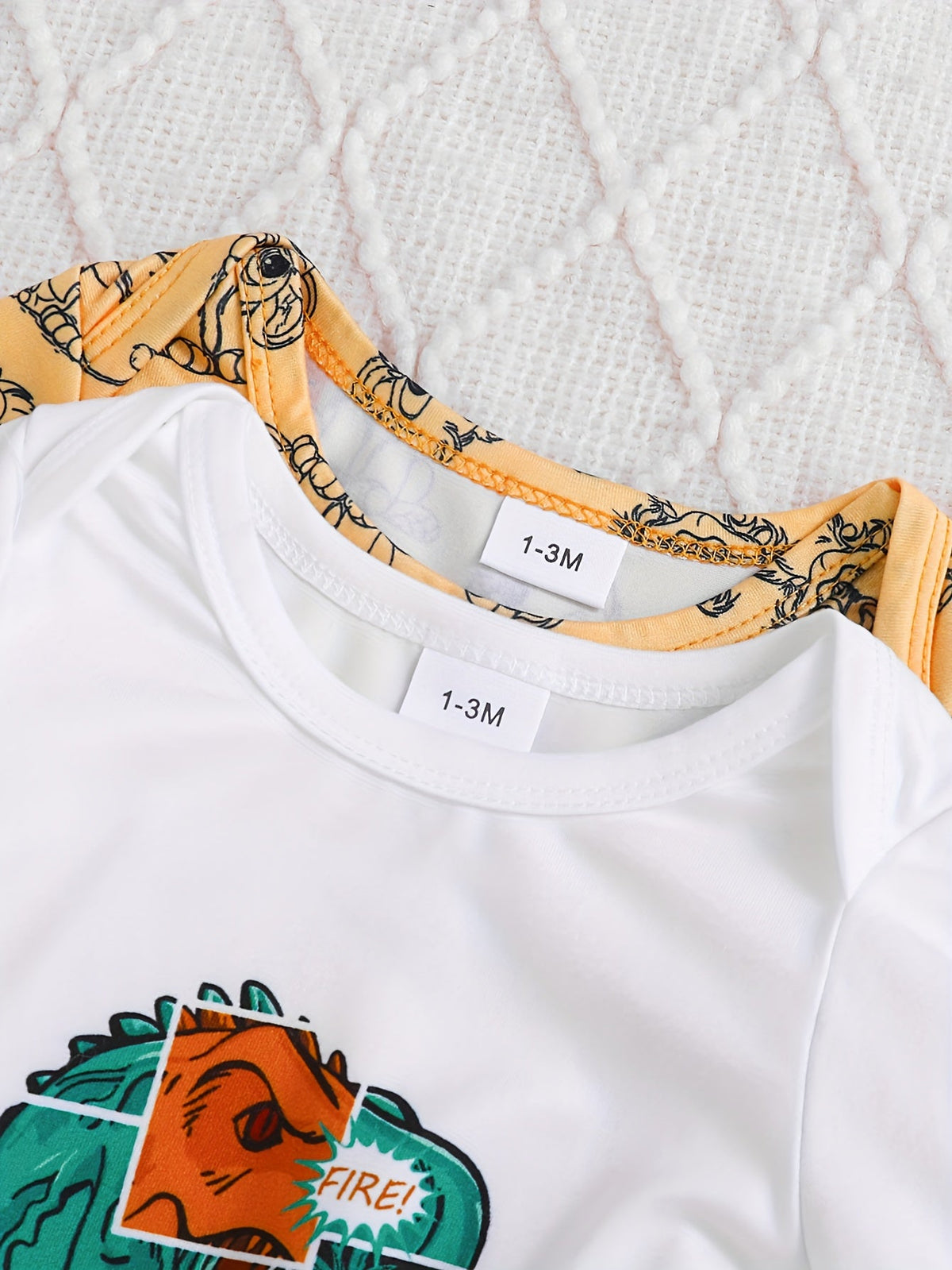Baby Boys' Lion and Dinosaur Six-Piece Outfit Set of Long Sleeve Bodysuits, Pants and Matching Hats