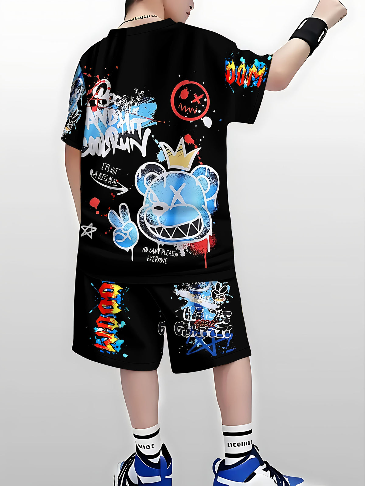 Boys' Black Graphic T-Shirt and Shorts Set with Colorful Graffiti Bear Prints and a Short-Sleeve Crew Neck Top