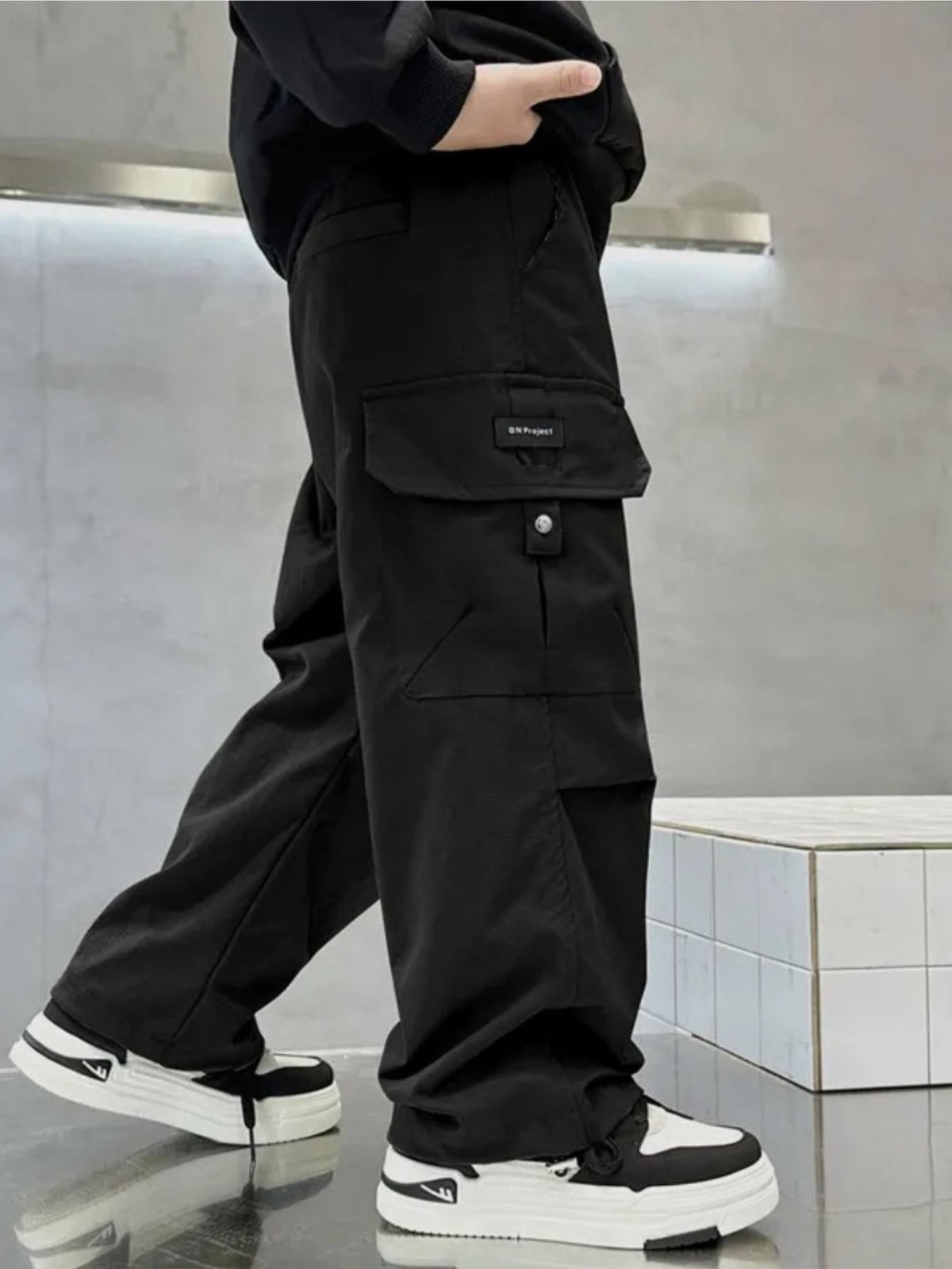 Boys' Nylon Cargo Pants 2-Pack in Military Green and Black with Large Pockets for Casual School Outfits
