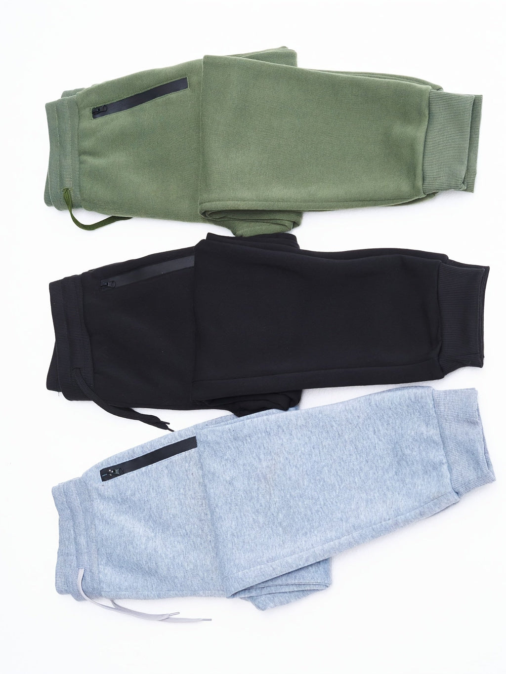 Boys' Fleece Jogger Pants 3-Pack with Zipper Pockets and Drawstring Waists for Sports and Casual Wear