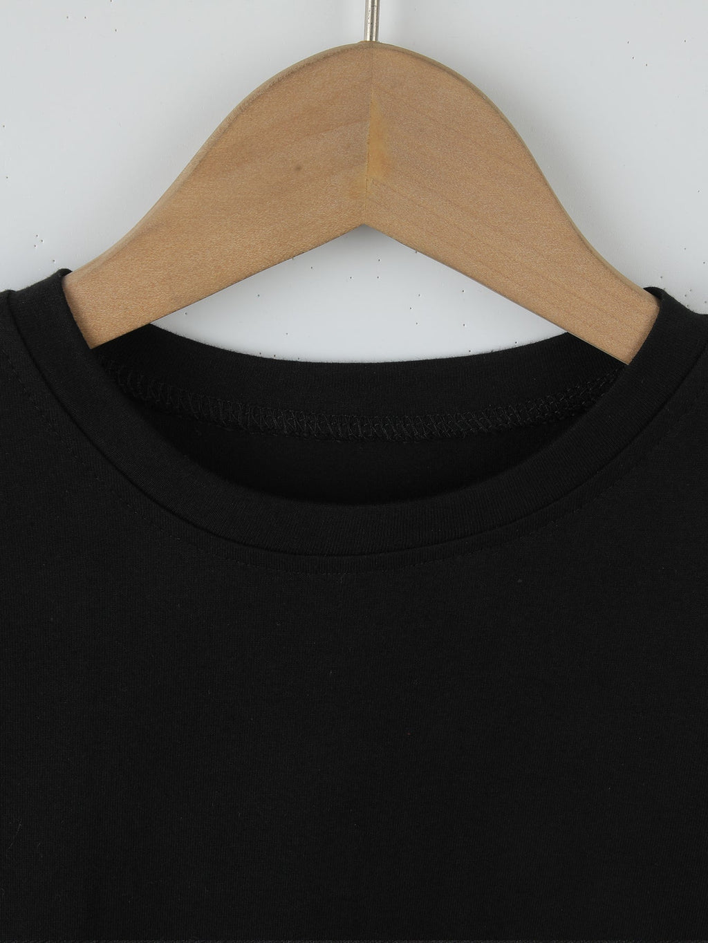 Boys' Spoiled Grandson Cotton T-Shirt in Black with Colorful Grandma Lettering for Casual Family Outfits