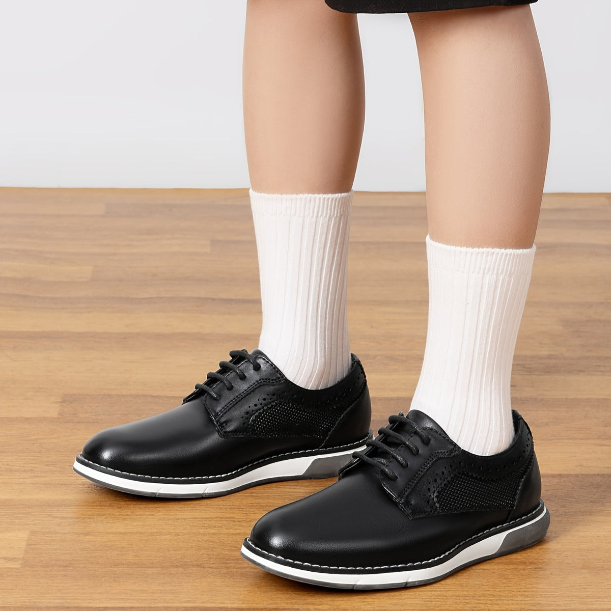 Boys' Lace-Up Oxford Shoes with Perforated Side Panels and Contrast Sole Trim for School and Dress Outfits