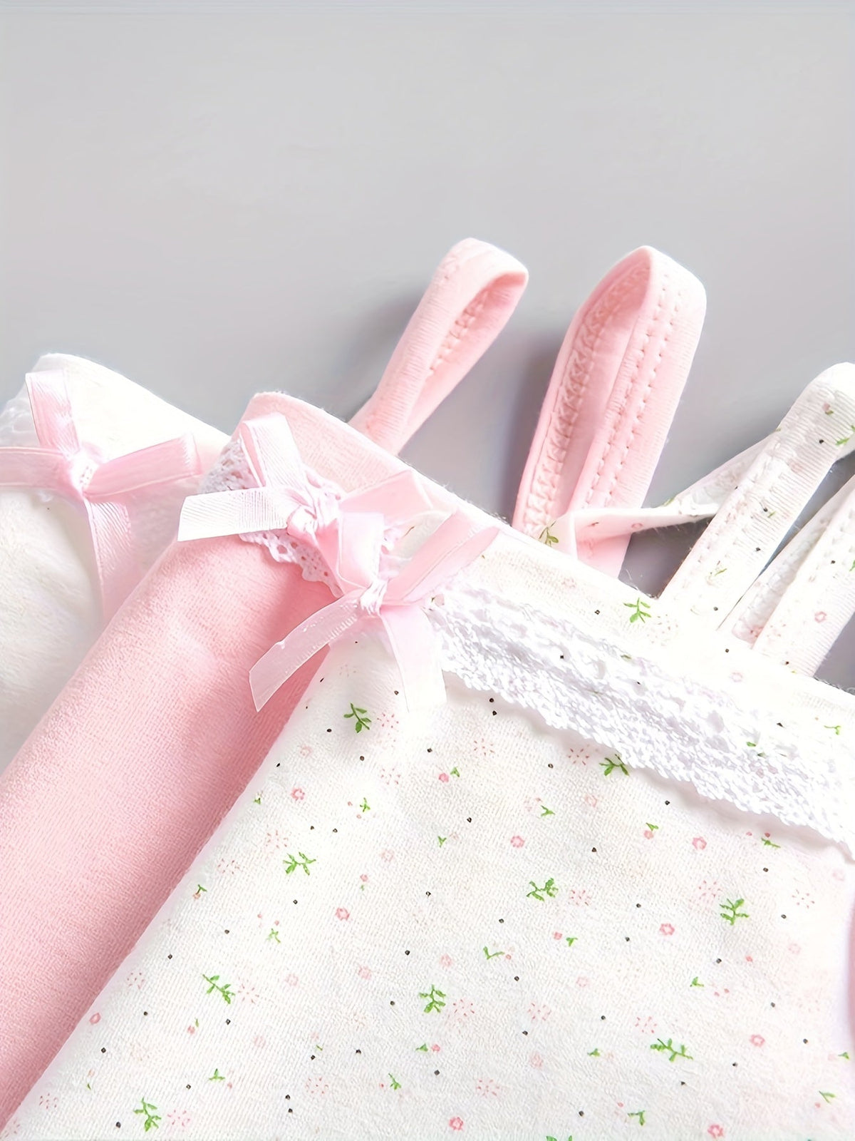Girls Cotton Blend Camisoles Three-Pack with Lace Trim and Bow Details for Everyday Clothing Layers