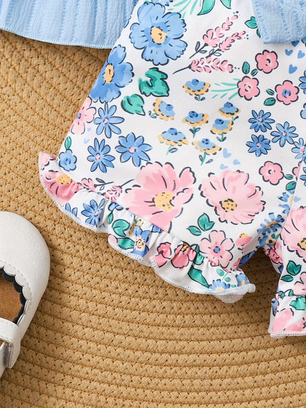 Toddler Girls' Blue Ruffle Top and Shorts Set with Floral Print Bottoms for Cheerful Summer Outings