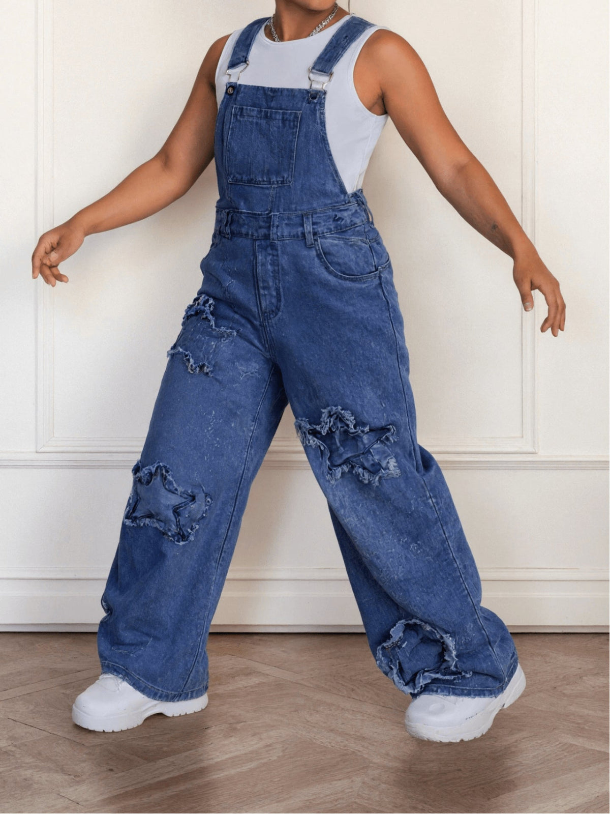 Girls' Star Patch Denim Overalls with Wide Legs and a Bib Pocket in Blue Washes for Casual Layering