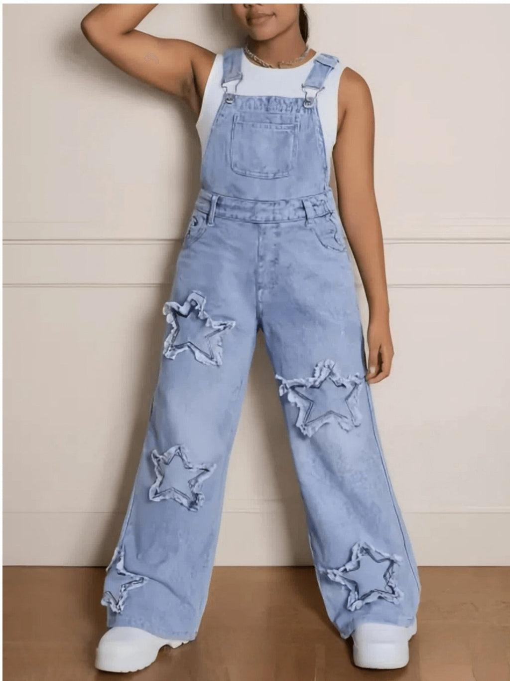 Girls' Star Patch Denim Overalls with Wide Legs and a Bib Pocket in Blue Washes for Casual Layering