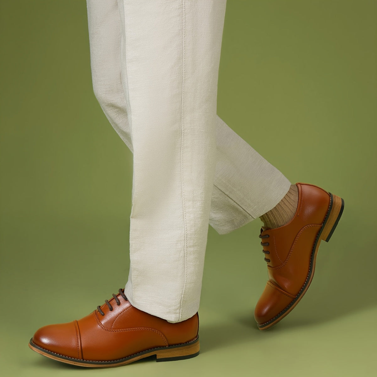 Boys' Cap Toe Oxford Shoes with Smooth Synthetic Leather Uppers and Low Heels for Formal Outfits